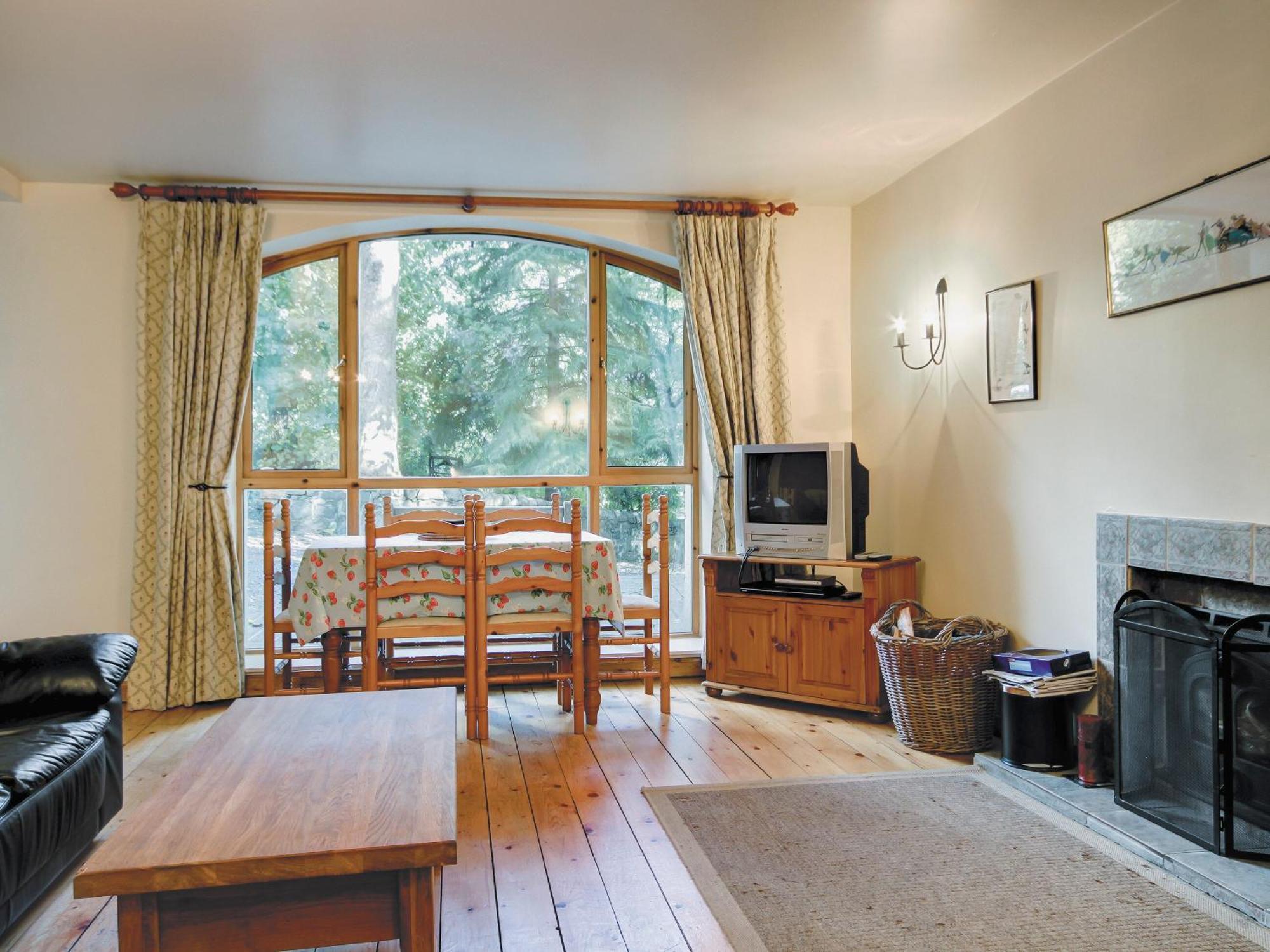 Coach House Villa Ratho ภายนอก รูปภาพ